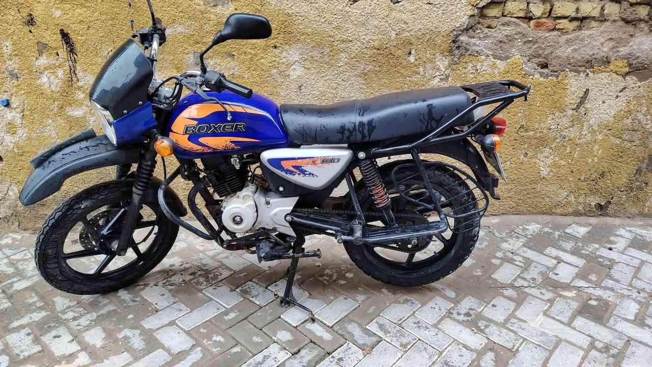 بوكسر للبيع مرقمه انكليزي موديل ٢٢ مامفتوحه نفس اليوم عقد مروري واحولك بغداد مدينة الصدر السعر مليونين وثلاث مائه


**إذا كنت صاحب هذا الإعلان وتريد حذفه لأي سبب، رجاءا أرسل رسالة إلى الدعم الفني**