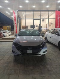 احلا متابعين شركة علي كاظم لتجارة السيارات توفرت نيسان سني مكسيكي🚗🚗لطل...