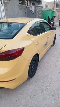 النتره وارد أمريكي حادثها بس قبق الجنطه موديل ٢٠١٧ عنوان بغداد ٠٧٧٠٢٩٤...