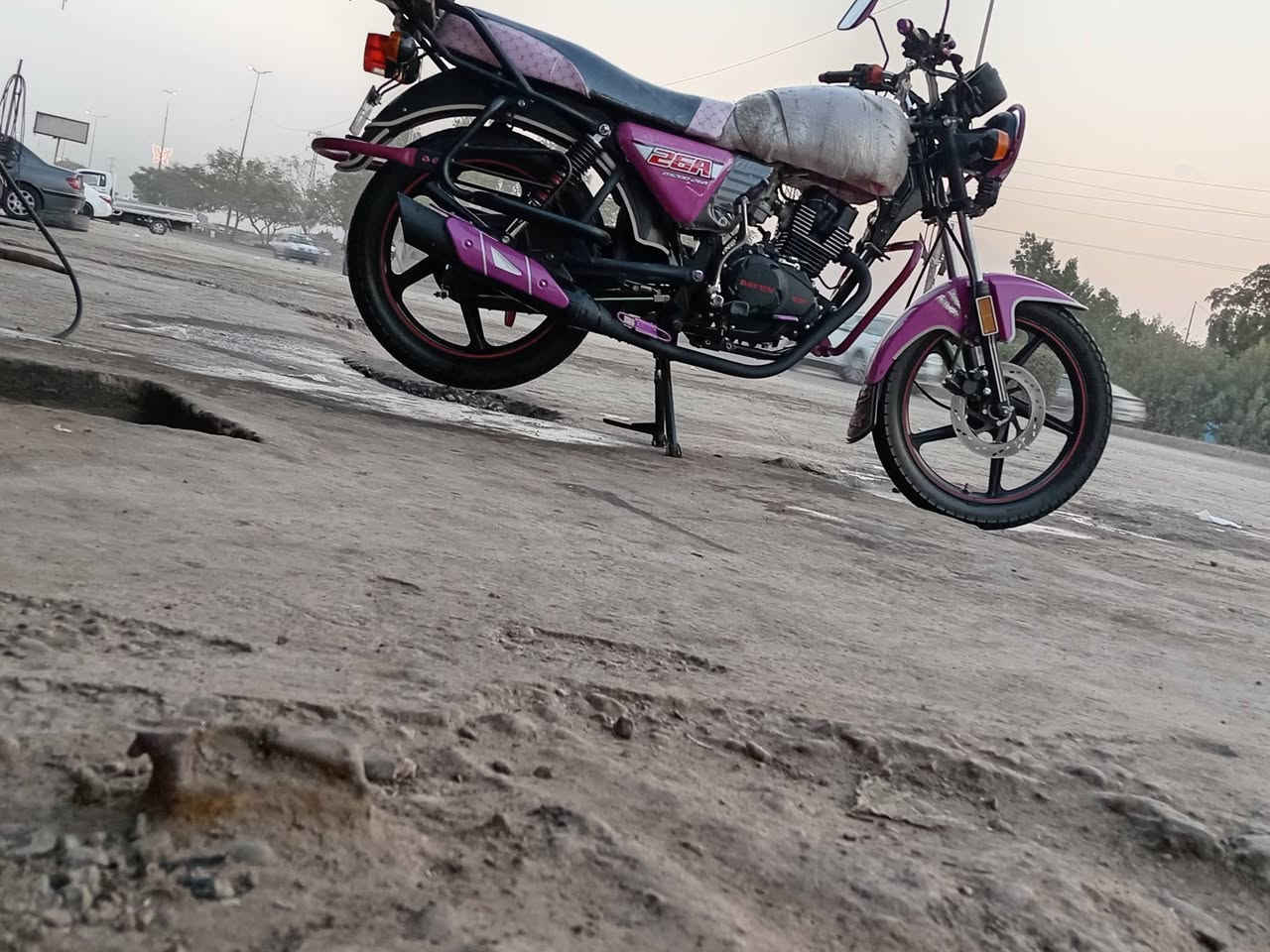 السلام عليكم دايوان موديل 2022 كفاله عامه رقم بابل دولي بأسمي شرط التحويل مكينه 200 نظام تشغيل عن بعد كهربائيات كلهه شغاله جاهزه على 24حبايه السعر 2،200 مكاني بابل محاويل ***********
