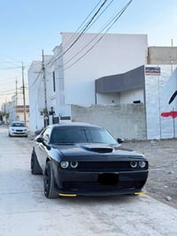 دودج تشالنجر • ٢٠١٨ • ١٠٥٠٠٠ مايل