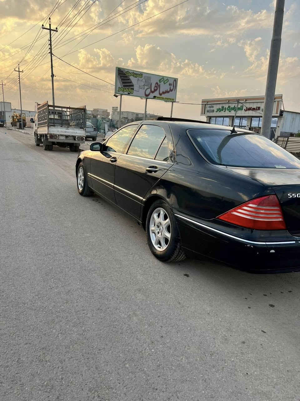 اسلام عليكم
من بعد اذن الادمن 
اقراء التفاصيل قبل الاتصال 
سعر مناسب
مارسدس غواص للبيع S500  باب طويل فول مواصفات محرك 8 سلندر مديل 2003 دكمه ناعمه تدفئه تبريد بلكشنات كشنات حظن ومعروفه مواصفات الغواص  
(رقم كركوك ملصق وسنويه وكاله فقط ) (كمرك ما مدفوع )  
سياره حلوه ومرتبه اتعهد بلوكاله بصمه اضافيه عدد ٣ وياها

نقصها حداده وشويه ترتيب للبدي محرك وكير كفاله 
السعر :70 وبيها مجال للشراي 
مكاني / بصره
الهاتف / ***********
