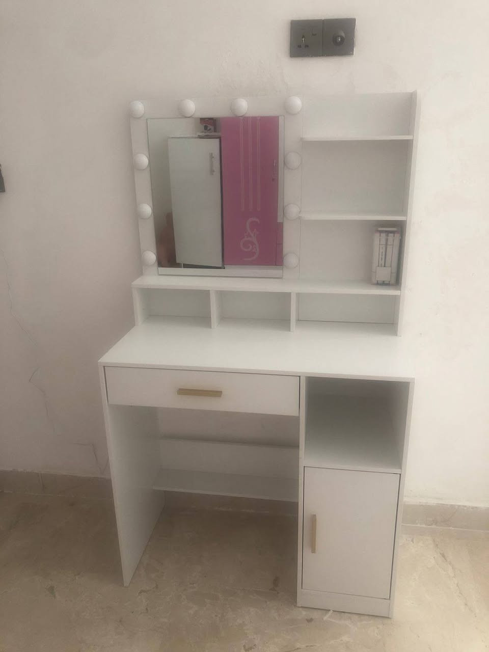 @ميز تواليت بناتي مستورد الماني مع لد   عرض ٨٠ سم وارتفاع 140 سم 
ويوجد توصيل لجميع المحافظات ( السعر على الخاص )


**إذا كنت صاحب هذا الإعلان وتريد حذفه لأي سبب، رجاءا أرسل رسالة إلى الدعم الفني**