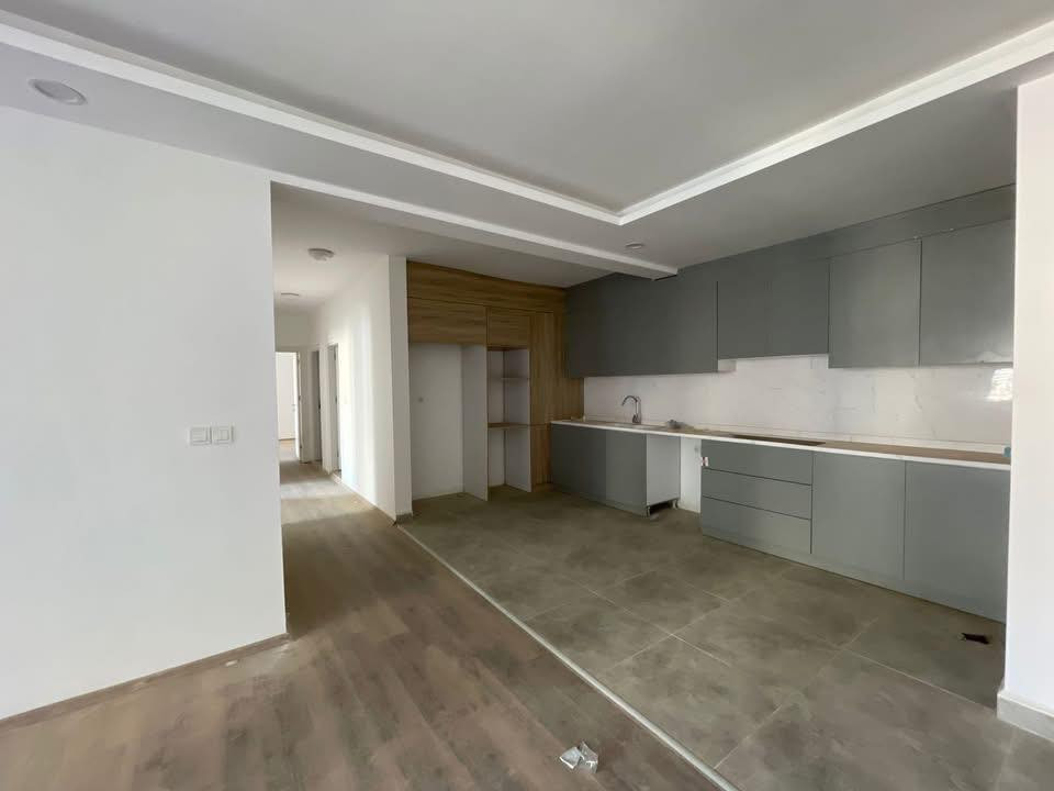 ‎‏‎شقة صفر للبيع في #مجمع_قرية_الفرنسية2
‎    
للاستفسار:
***********
***********
