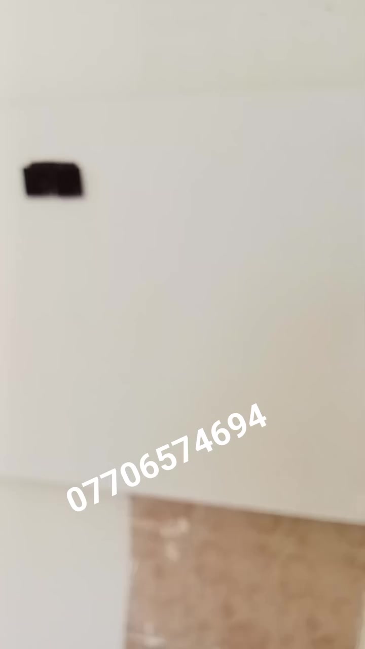 السلام عليكم خلفه صبغ ديكور اشتغل بديل الخشب بديل الرخام مكاني بغداد ***********
