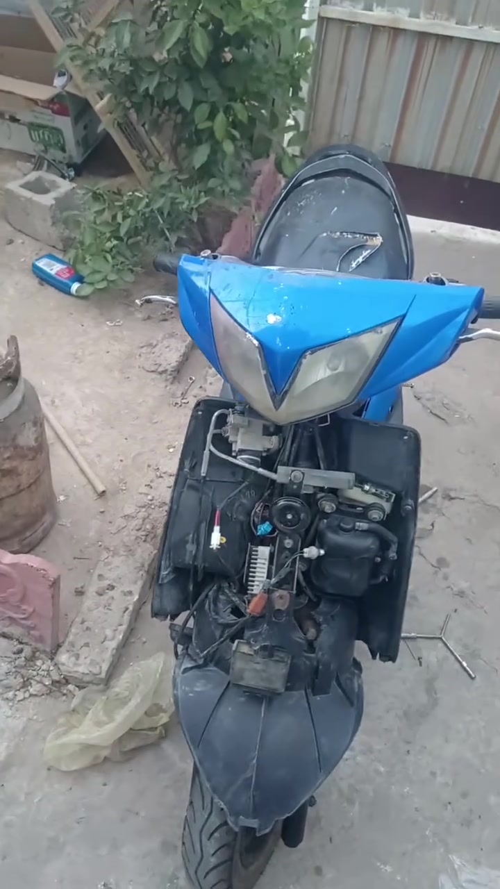 للبيع سعر مناسب دراجه شغاله ***********
