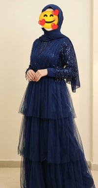 فستان راقي • ملبوس ساعات • نظيف جداً