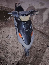 بيجي لبيع بسعر مناسب بدل بيه بس بستم نضيفه 07821797696