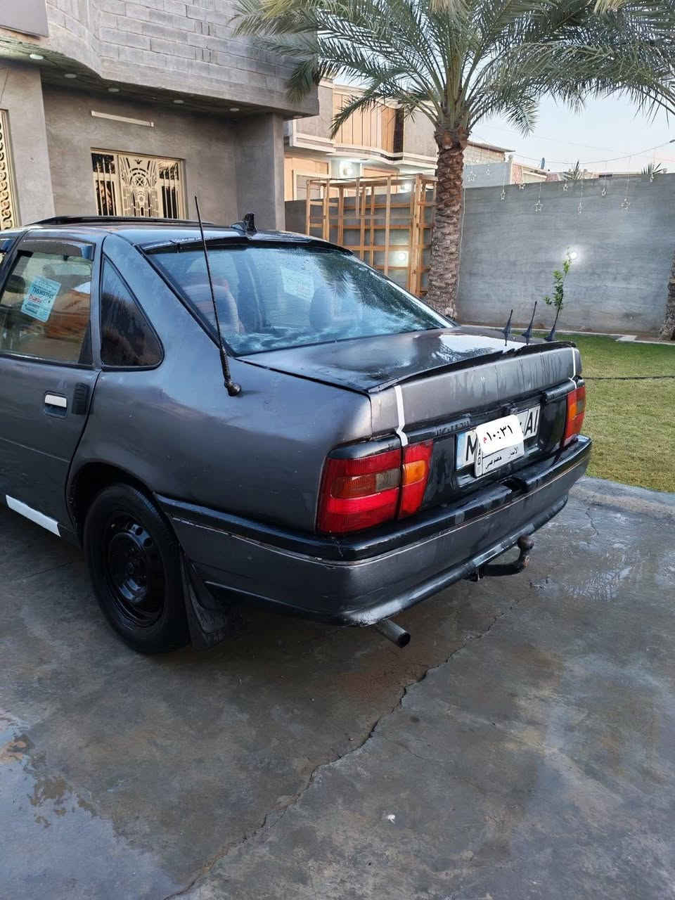 السلام عليكم أحبتي الكرام 
للبيع + مراوس 
إوبل فكترا 
موديل ١٩٩١ لون سمنتي 
رقم الانبار إلماني سنوية نافذة من سنة ٢٠١٩ غرامات صفر
محرك ١٨٠٠ لكنزا نوزل بدون ارفلو 
كير محرك لوك صدر جيد درايم شفت امامي جديد 
كهربائيات امامي خلفي شغال شغل جديد 
نقص إبطانة باب سائق + نقص كيج بانزين مو شغال شغلة كهربائي 
السعر ٣٣ $ وبيها مجال حق الجية 
المكان الفلوجة قضاء الكرمة 
للتواصل (***********) وأتس أب شغال
أحبتي المعلومات كلها ذاكرها
