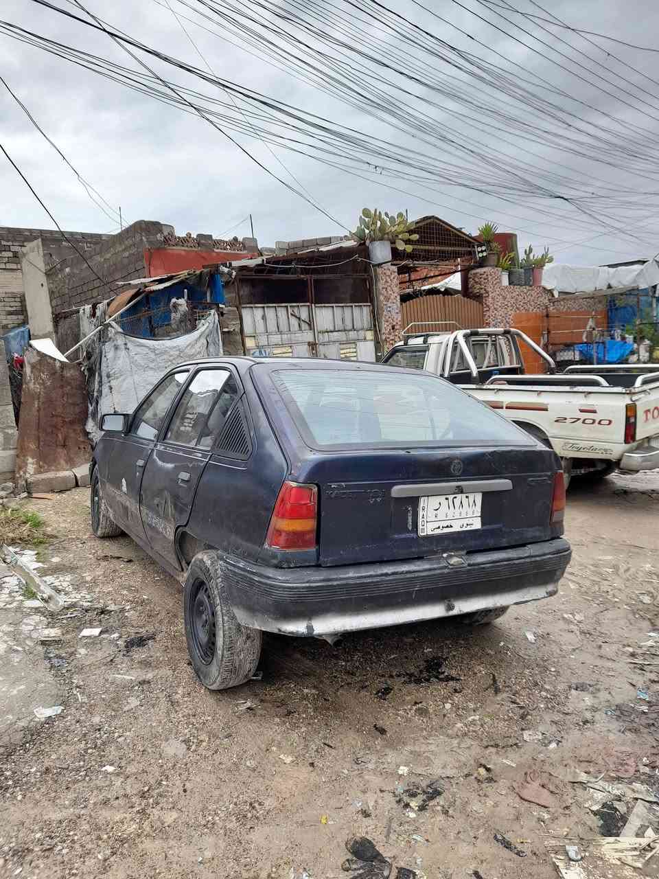 السلام عليكم عندي كاديت للبيع موديل 91 الحجم 18 رقم نينوى والماني كربون بيها قدام العين محرك تعبان    الكير ما بشي    الوايرمانيه كلها شغاله  معارض ويا  بيكم ***********
