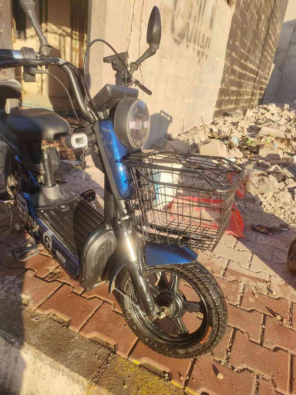 السلام عليكم دراجه شحن حجم 14 موديل 2025 كلش نضيف بطاريات بشرط المكان كركوك حي العسكري


**إذا كنت صاحب هذا الإعلان وتريد حذفه لأي سبب، رجاءا أرسل رسالة إلى الدعم الفني**