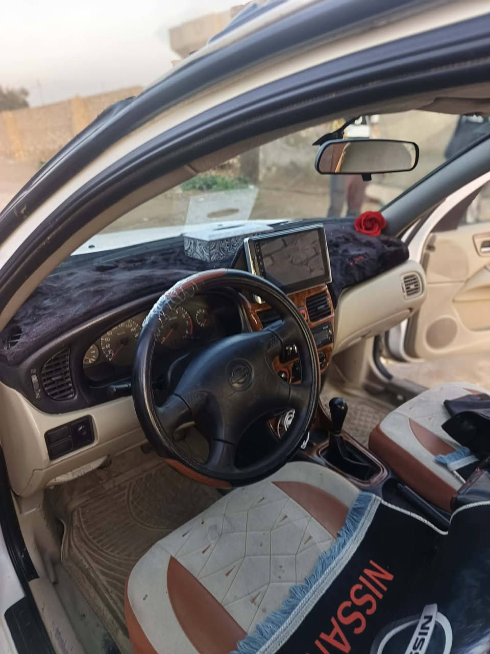 سلام عليكم صني ياباني موديل 2001 السياره بسمي شرط التحويل ***********
