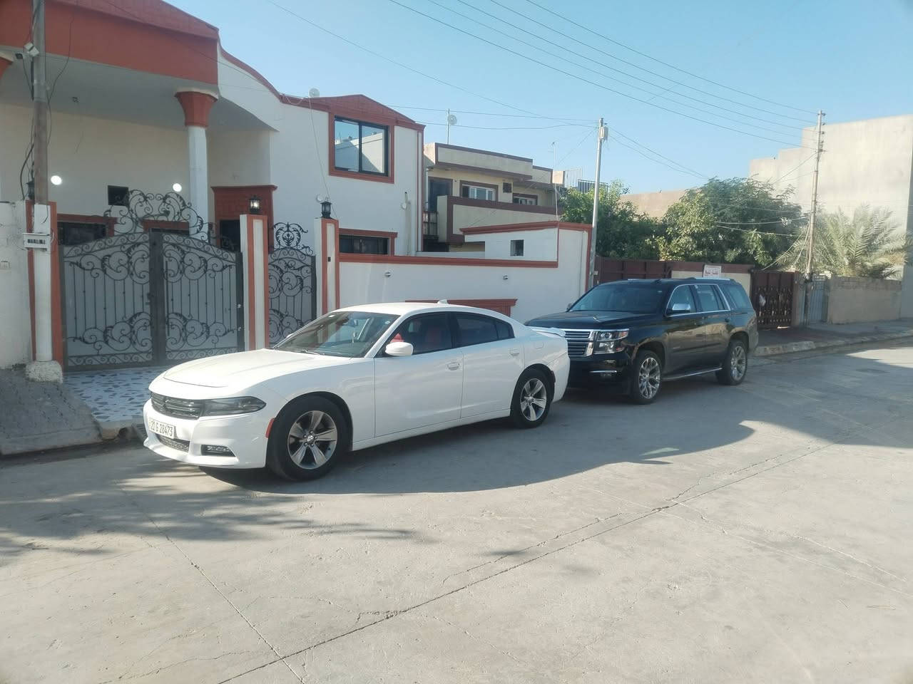 سلام عليكم جارجر موديل17 مواصفات sxt رقم سنوية جديد بيها جاملغ خلفي صبغ باب خلف سائق صبغ بدون تبديل بجم كبس سياره  وكالة عامه بسمي تحويل مباشر رقم سليمانية  سعرها 187 وبيها مجال مستعجل علبيع  رقمي ***********
