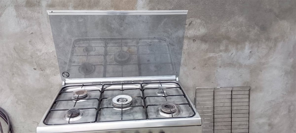 السلام عليكم بنات موجود مصلح طباخات +تنظيف عنوان رمادي اسعاره مناسبه الي ميكدر يجب طباخ هوه يجي ياخذه وينظفه ويصلحه ويرجعه الكم هذا نموذج من شغله


**إذا كنت صاحب هذا الإعلان وتريد حذفه لأي سبب، رجاءا أرسل رسالة إلى الدعم الفني**