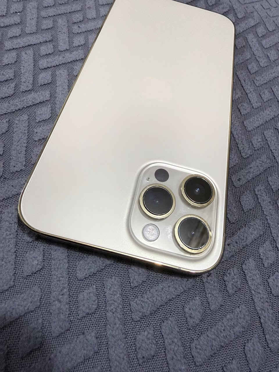 سلام عليكم ايفون 12 pro max
نضيف كلش 128 GB
ماستر
سعره 450 
بطاريه 89/:
***********
