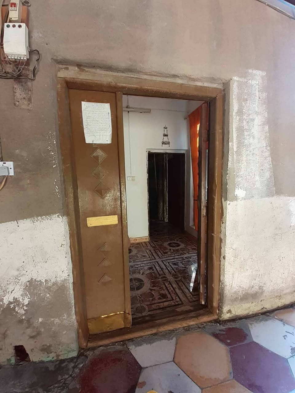 السلام عليكم ورحمة الله وبركاته ♥🧿

☘️اللهم صلي على محمد وآل محمد 

🏦دار سكن للبيع طابوو صرف 

📌الموقع:- حي الصدر ثاني خلف مستوصف 

📐المساحه:- 204م 
ــــــــــــــــــــــــــــــــــــــــــــــــــــــــــ
☘️يحتوي ع:-

✅غرف نوم عدد 2

✅صاله 

✅مطبخ 

✅استقبال 

✅مجموعه صحيات 

💵السعر:- 125 وبي مجال بسيط 

~~~~~~~~~~~~~~~~~~~~~~
#للاستفسار اكثر:- خاص او واتساب 

#هاتف:- ***********
