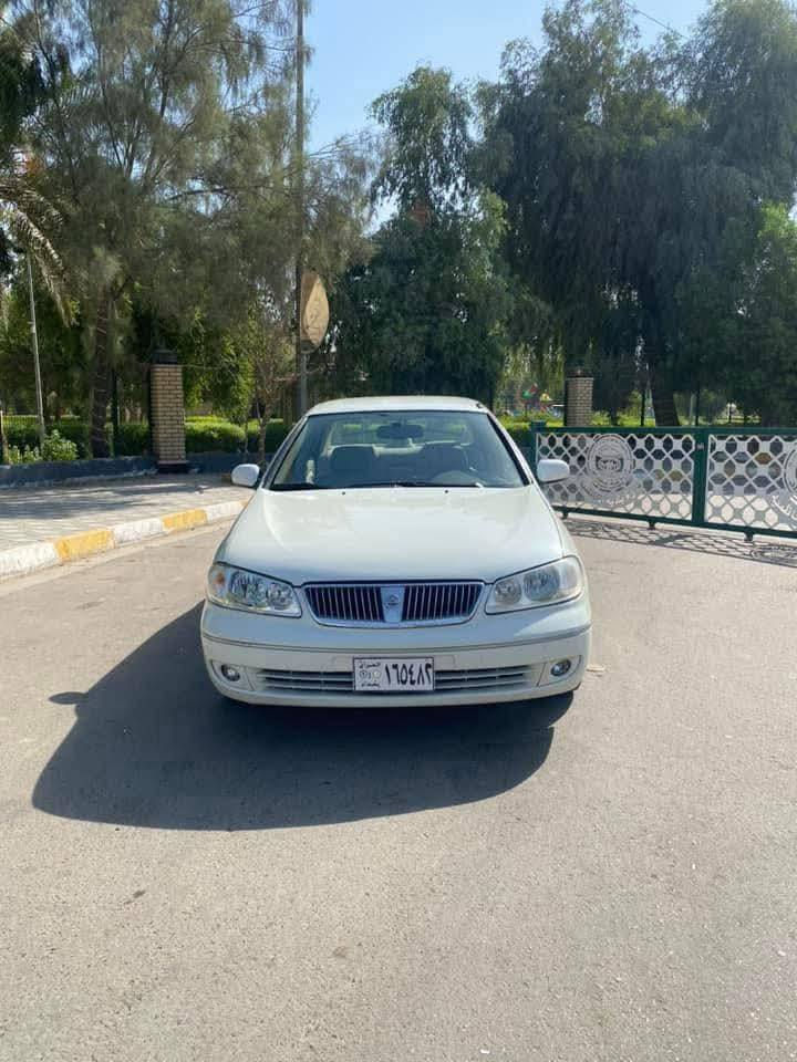 سني ٢٠٠٩ يباني اصل رقم بغداد بسمي سياره مكفوله من ضربه   وصبغ عدا داعاميات رايدها 80قفل ومعامله رقم على مشتري *********** مكاني بغداد الشعلة
