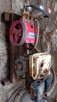 مضخة • نجف ملعب الجديد • مولد عاطل