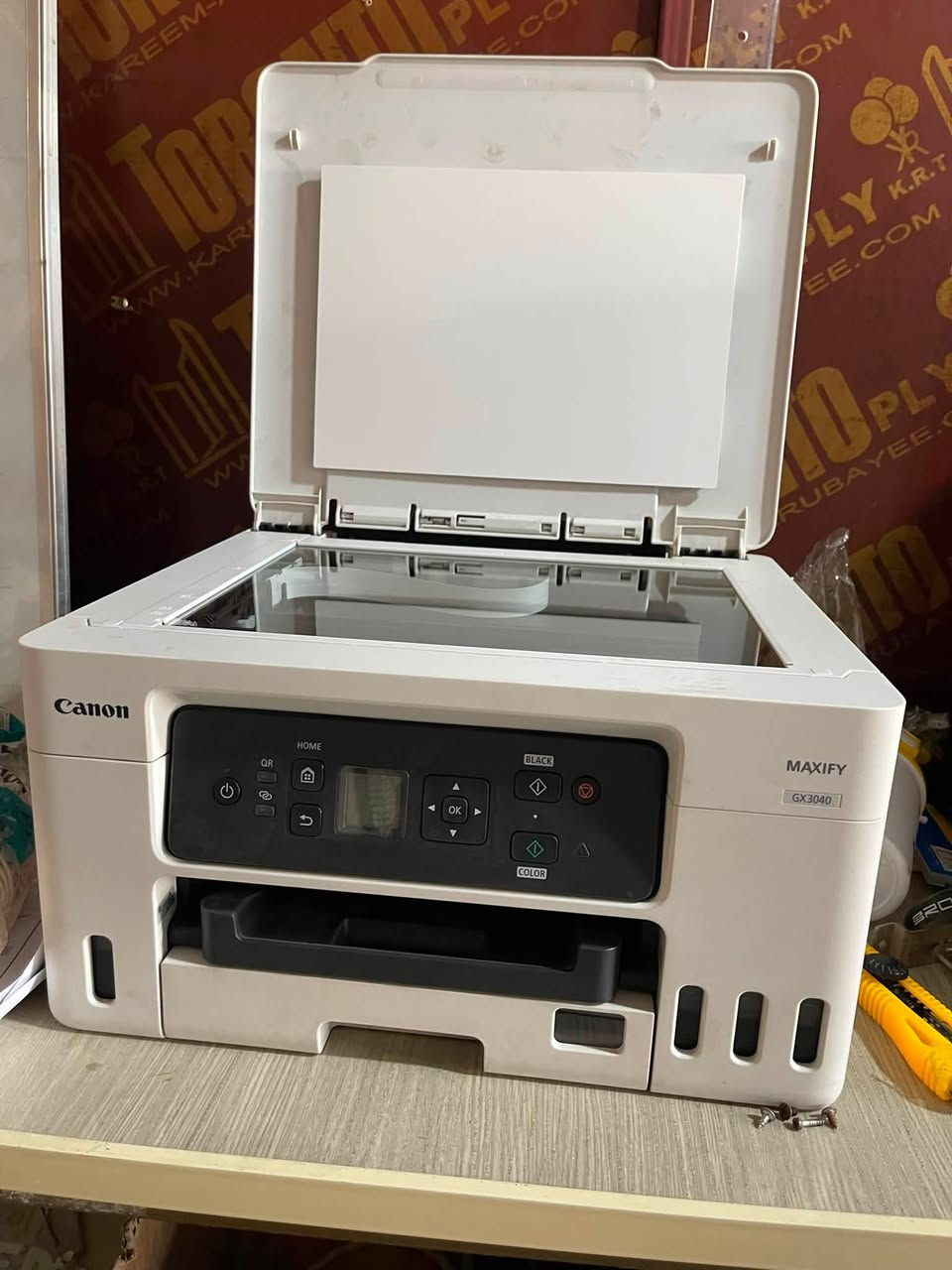 سلام وعليكم
للبيع طابعات عدد ٢ 
اولآ hp477 شغاله كامل بس مطبوع بيها هواي الهيد سليم 300 
ثانيآ : كانون مستخدمه شهر فقط صور موجوده طباعة صور سكنر مستمسكات 
325 وبيها مجال 
للأستفسار خاص موجود 
رقم واتساب ***********
مكاني موصل رشيديه قرية القبة
