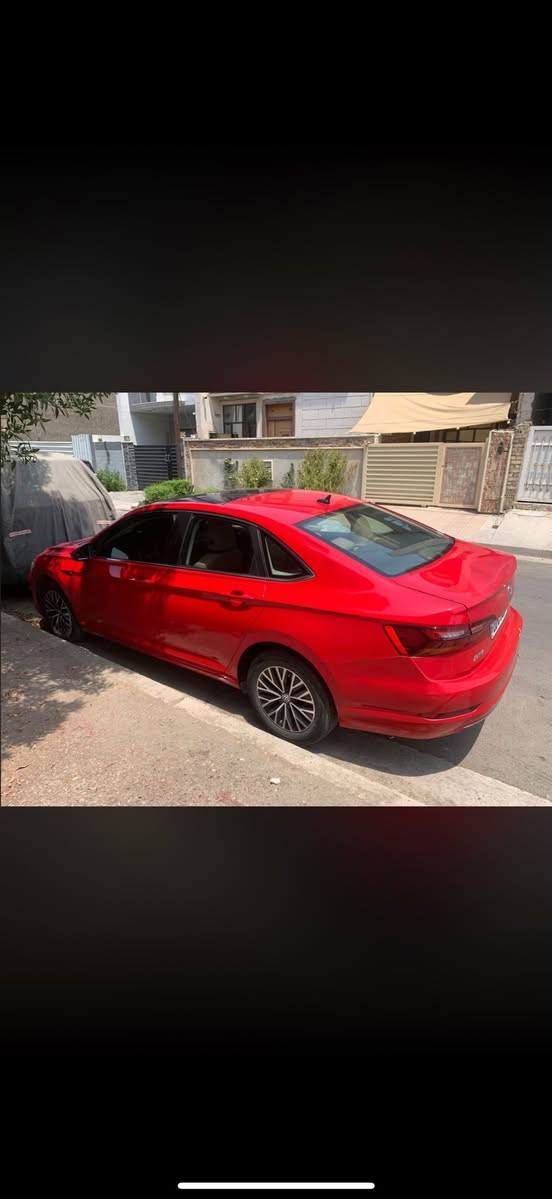 السلام عليكم  للبيع او مراوس ب جيتا اقل. جيتا 2019 sel سياره بدون ايرباك رقم ارييل ب اسمي  مكان سياره بغداد نفق الشرطة السعر 155 بيه مجال ماشيه 85 الاف كيلو بسيط الرقم 
***********
***********
