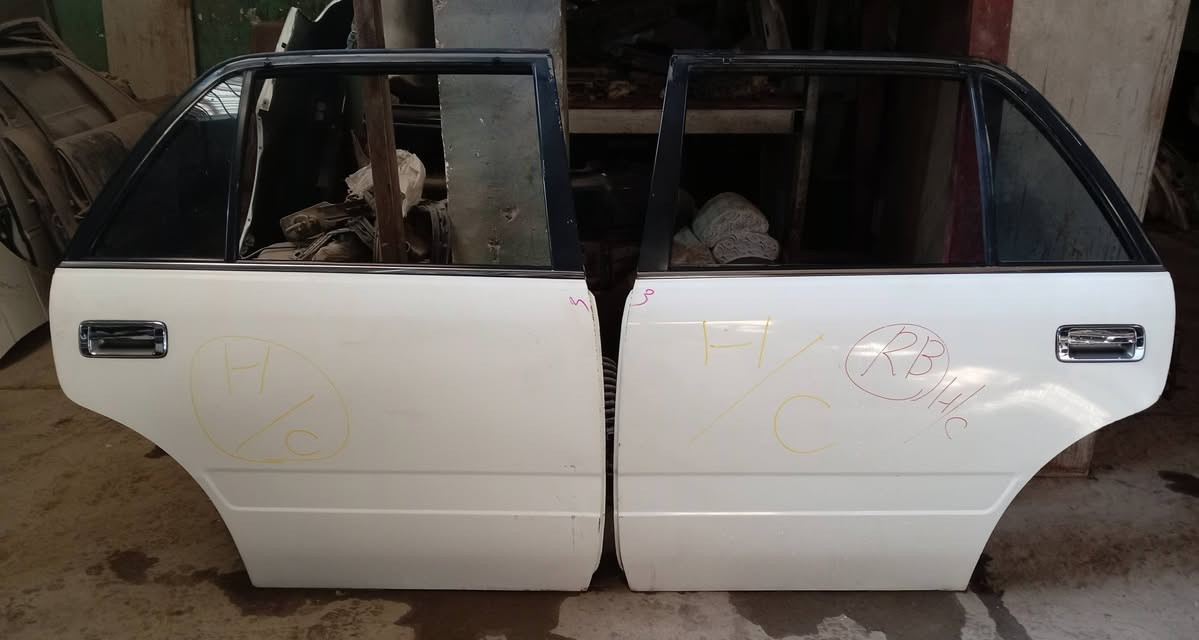 السلام عليكم لبيع غراض مال راس الثور تكم جديد كامل ***********
