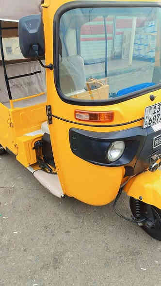 تكتك 22 شهر 8 رقم وسنويه بيه ضربه بصفحه معمره والباقي كفاله تكتك خير من الله السعر 8/800 وبيه مجال الاستفسار ***********
