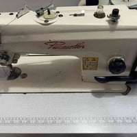 مكينه باسستر للبيع  تخيط جميع الاقمشه  07738452177المكان بغداد متواجد ...