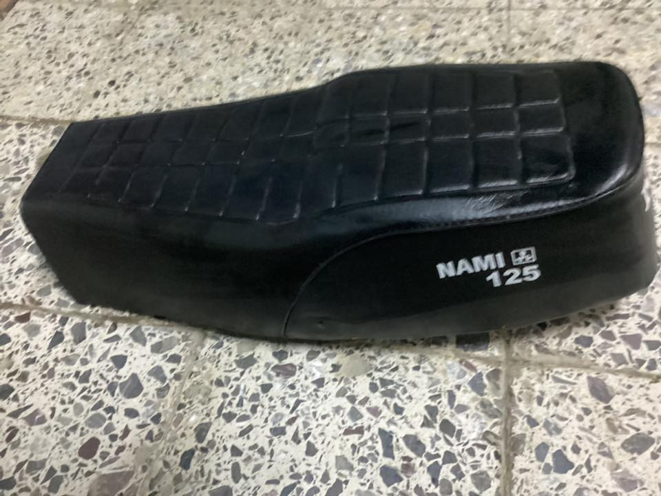 كشن نامه شلامجه الاصلي مال تفصيخ سعره 20الف قفل
سوبايه مال نامه شلامجه بعده بجيس سعره 15الف 
الصينيه او كفر زنجيل سعره 5الف 
مكاني سماوه رقمي ***********
