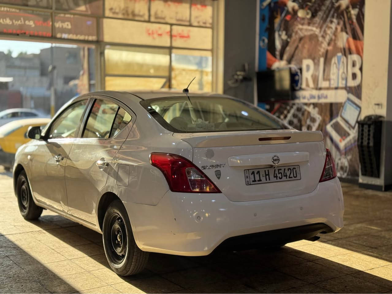 تيسان سني هندي 2019 
بدون صبغ  حدادية كاملة جديدة 
سيارة جاهزة ع اخر حباية 
رقم بغداد ب اسمي تحويل ثاني يوم 
مكان السيارة   تقاطع الدرويش حي التراث  
*********** بغداد, العراق
