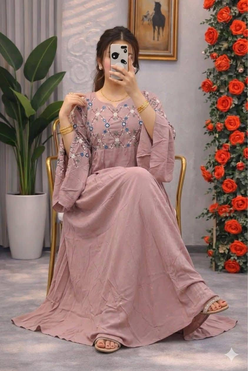 كلابيه كشمير تركي كلوشه شغل يدوي خامه راقيه جدا
السعر 👈 ١٥ الف فقط
قياسات L. XL. XxL. XxxL
 قالب كبير وزن 75__110
متوفر جمله مفرد 
سعر الدرزن 150
للحجز رقم الهاتف ☎️ وعنوان 🏢
متوفر توصيل داخل النعمانية 🚕
🔴 العنوان / واسط / نعمانية خلف الكراج شارع حمزه الرسن
رابط الانستا/https://www.instagram.com/wkllkhgt?igsh=cjl4bXZjYmFoNXNh
متوفر توصيل جميع المحافظات  🚛 
رابط القناة https://t.me/ggbkuu
*********** واتساب
*********** واتساب
*********** واتساب
