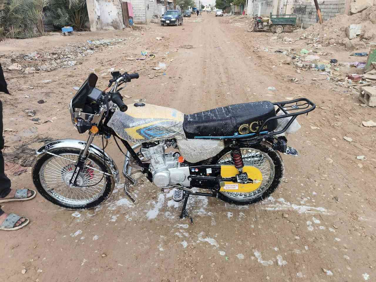 تايكر لبيع موديل 26 اوراق كفلة عامة دراجة جديدة دراجة ماشية 396 كيلو مكانة ديالى بعقوبة سعر 750 وبيهة مجال قليل ***********
