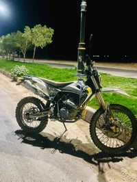 قفاز • ٢٠٢٥ • ٣٠٠