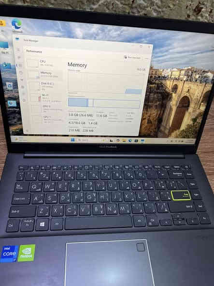 لابتوب اسوس كوراي سفن الجيل ١١
الرام ١٦ 
الهارد واحد تيرا m.2
كارت الشاشة الاول انتل ٨ كيكه 
الكارت الثاني نيفيديا  ٢ كيكه 
حجم الشاشة ١٣.٥
الشحن تقريب ساعتين 
الابتوب شرط اصلي لا تجاري ولا معاد 
السعر ٥٥٠ ألف 
للتواصل على الرقم 
***********
