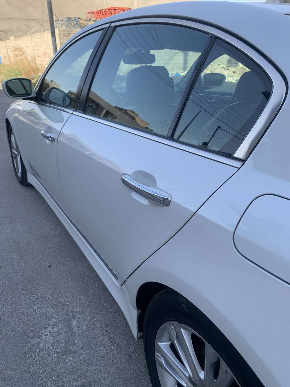 جنيسزز هونداي الموديل  2013 
حجم المكينه :3800 
مكينه صور موجوده والله يشهد
فقط فتحنه نص كور تفيلس  جان بي خربطه 

💎 ســعــر ✅ ::  الــرد تلقائي 📮

فتحه سقف 
مري شفط  +قلاب عند الرجوع 
بصمه تشغيل 
بصمه ابواب 
تدفئه كشنات 
تحكم كشنات كهرباء 
تحكم مقود كامل  
تايرات جدد 
كير سليم 
عليهه ادامه كامله نوزل بلك  مجول 

مكان السيارة: ديوانية أو الموصل
رقم صـــاحب سيارة: *********** واتساب

لعرض سيارتك على الصفحة بنفس الطريقة راسلنا
