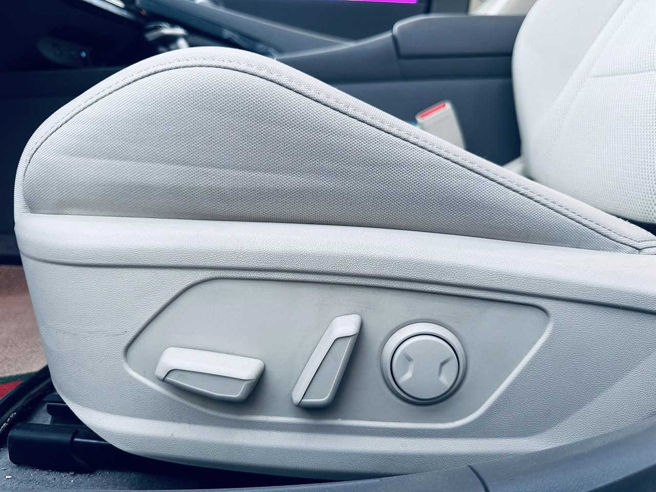 سلام عليكم 🤝
الانترا موديل 2026 خليجي اصلي 🫶
ام الضمان 
مكينه 2000
ماشيه 12 الف 😉
كفاله عامه عامه ولاخدش ولارصعه 
فول الفول 
1-بصمه 
2-فتحه 
3-شفات استيرن 
4-جنطه ذكيه 
5-كراسي بارد ❄️
6-كرسي السايق كهرباء ⚡️ 
7-قطعتين تبريد ❄️
8-لد نهاري 
9-كير IT
10-مري شفظ 
11-رادارات 
12-سايد بريك بصمه 
13-ثلاث انظمه قياده 
14-ويل كب حجم 17
15-خمسه ويل كب 
ملاحضه بيه بعد هواي مواصفات 
رقم بغداد تحويل ثاني يوم  
السعر 💵205$ وبيه مجال 
العنوان بغداد اليباع الشرطه الرابعه 
هـ  ***********
