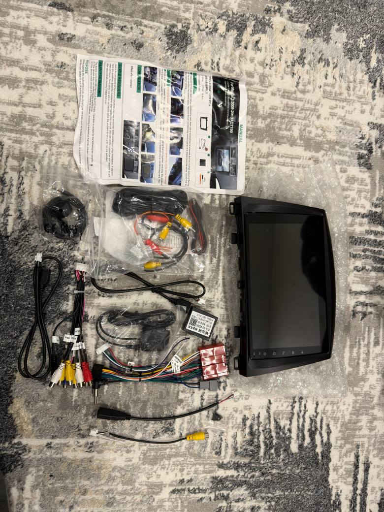 شاشە ئایپاد لۆک بەکارنەهاتوو
ئاندرۆیدی ١٥ 
پڕۆسێسەر
ڕام ٤ حەقیقی
٦٤ گێگا حەقیقی
Carplay وایەرلێس
Android Auto وایەرلس
تا ٣ بەرنامە لە یەک کاتدا پێکەوە ئیش پێ ئەکات زۆر زۆر سورعەتە و خاو بوونەوەی نییە 
لەمسی زۆر خێرایە
ئیتاڕ و تاقم وایەری مازدا ٣(  mazda 3 2009-2013) ی لەگەڵە 
ـGPS بۆ خێرای و خەریتە بە دەقیقی لەگەڵە
مایکی لەگەڵە لە سەقفی سەیارەکەی دەتوانی بدەی، بۆ کاتی تەلەفون سەوتی مەزبووتە
٢ وایەری لەگەڵە بۆ جێگەی USB 
کامێراکەی کوالێتی زۆر زۆر باشە و بە شەو زۆر ڕوناک شتەکان دەر دەخات
بۆ هەموو سەیارەیەک دەبێ دەتوانی ئیتاڕەکەی بۆ بگۆڕیت بە ١٠ هەزار و بۆ مازدای ٣ ی ٢٠٠٩ تا ٢٠١٣ ڕێک حازر بیبەستە و خێری لێ ببینی

بۆ زانینی نرخ نامە بنێرە یان پەیوەندی بکە بەم ژمارەیەی خوارەوە:
***********           ڤایبەر و واتسئاپی لەسەرە 
گەیاندنیشمان هەیە بۆ گشت شارەکان. السليمانية, العراق
