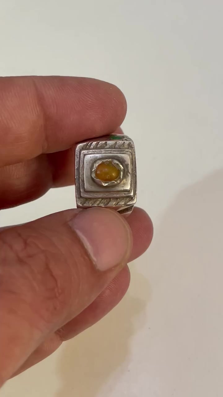 سلام عليكم شباب
محبس اوبال استرالي مطعم زمرد صياغه يدويه ثقيله قياسه 21 سعره 100 الف مكاني بغداد قريب عله كراج نهضه لاء يوجد توصيل


**إذا كنت صاحب هذا الإعلان وتريد حذفه لأي سبب، رجاءا أرسل رسالة إلى الدعم الفني**