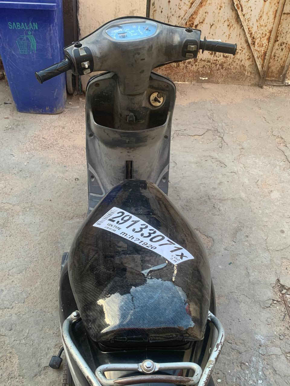 سلام عليكم ماكس 120 قجمه على وضع الشركه مكينه كابريته كله على لبلاد ما مفتوحه سعرها 750 كفر لبلادي ختم واحد شراي اتصل مكلف بل نشر ***********
