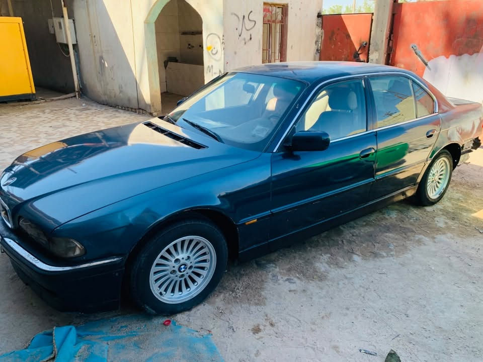 بي ام كاسحه مديل 95اصل 740iرقم مثنى مميز تحويل ثاني  هزه جديده معامله كامله التحويل يوم محرك مسكر 40بلاد سياره بلاديه شاشه حداده جديده معروفه المواصفات ماحاجه تحكم كشنات كهربائي
 سياره بيها جراد قماره والصندوك  التبريد ماعرف شنو نقصه كله مربوط بلاد لايت زنون مضخم صوت طخم ويل اذكرهن السعر 
47وبيها مجال المكان بصره قضاء الدير ***********

