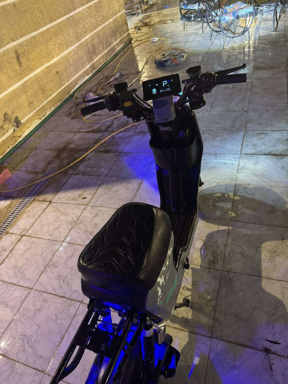 سلام وعليكم
دراجه .R9 حجم ٢٠
حلوه ونظيفه وكامله مكمله أي نقص مابيه 
وسعره ٣٧٥
وبيهه مجال مكانه البياع لاعلام


**إذا كنت صاحب هذا الإعلان وتريد حذفه لأي سبب، رجاءا أرسل رسالة إلى الدعم الفني**