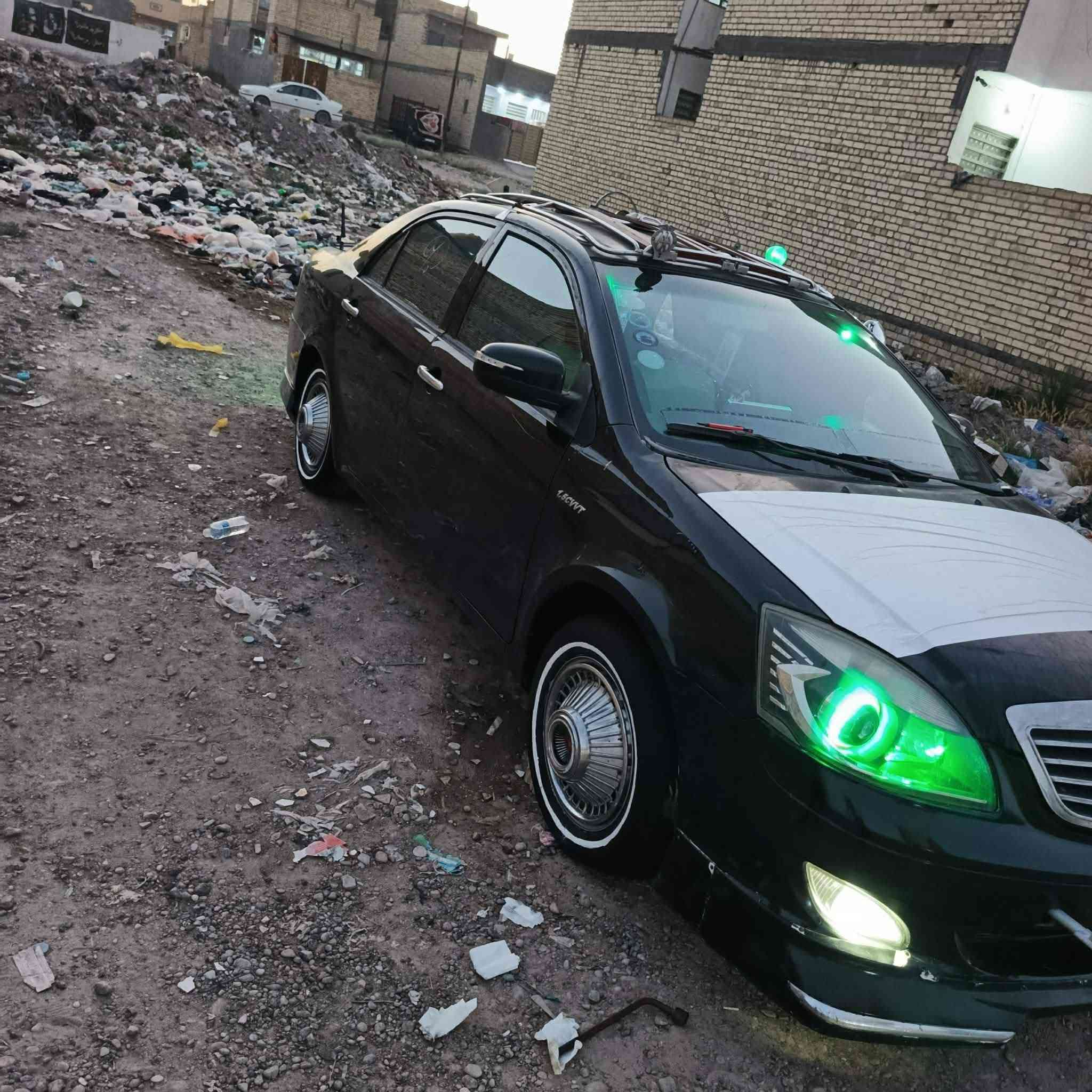 سلام عليكم جيلي موبل كير ومكينه مكفولات تبريد كامل بس كنبريسر بي ضعف فقط حداديه امامي خلفي جديد وخير من الله السياره كهرباياته كله عل بلاد دوشمه عامه تنته ورضيه وكشنات وبطاين سستم سماعات شاشه اندرويد كامره تحكم مري حساسات خلفيه سنتر لوك سياره مال جناي موديل 2013 رقم قادسيه الماني سياره لا ضربه ولا تلديل ولا صبغ بس تعمير هلالات وهاهيه هاي تفاصيل سياره كليته لحد يكلي شبيه مابيه وسعر سياره 48 وبيه مجال للطيبين  مكان سياره بغداد سبع البور ***********
