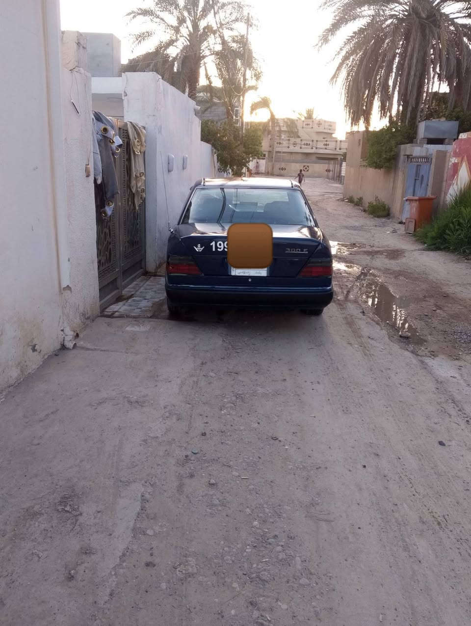 سياره مارسيدس
86محدثه 91
كير ومحرك بطه 2ونص،مصبوغه جماليه رقم بغداد
تحويل ثاني يوم من الشراء 
السعر 42وبيها مجال
مكاني سامراء
رقم التواصل/***********
