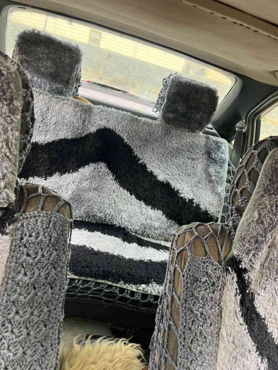 اوبل اوميكا محرك 2000
كير عادي موديل 92 
جام اوتوماتيك سعر 40 وبيه مجال
لاستفسار ***********
***********
