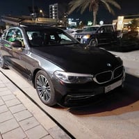 للبيع او المراوس  BMW 530i G30 2018  جاهزة كير مكينة حدادية على اخر حب...