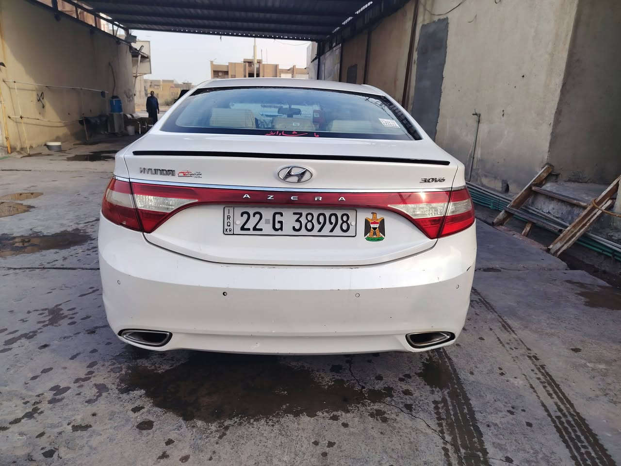 السلام عليكم
للبيع. أزيرا. 2013 خليجي 

سياره بيها دعاميه الاماميه صبغ فقط..
مع 
بارد بالباب الخلفي عكس السايق مثل الواضح بالصوره فقط 
والباقي مكفول 

ماشية ١٨٠ قابله للزياده  مكينة 6 سلندر

- كشنات جلد

- كشنات كهربائية

- حساسات خلفية

- تبريد قطعتين 

- كشنات تدفئة

- بردة خلفية كهربائية + بردات أبواب 

- مري شفط

- مانع انزلاق

- مثبت سرعة

- تحكم استيرن

- محرك 6 سلندر ( 3000  ) مفتوح 

- كير ( ما مفتوح )

- دبل اكزوز خلفي

- اوكس + USB

- وباقي المواصفات

اخوان سياره نضيفه وحلوه 
جاهزة   رقم اربيل الجديد  عندي وكاله بيها وصاحب السنوية خوش ولد من اهل بغداد بالسيديه ترد وكاله او تحويل.. 

السعر120 وبيها مجال 
ابو سند 
*********** بي واتساب.. 

مكاني الديوانية
