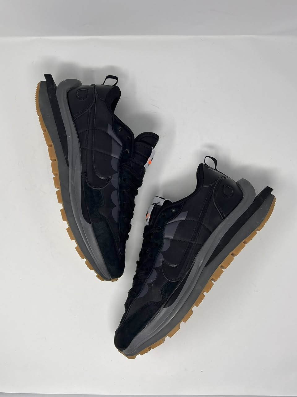 نايك، باله فيتنام حجم 41(26سم)
القطعه تخفة فنيه، مميزا جدا، دبل قيطان دبل لسان، بالعافيه للي ياخذهه السعر 30
يوجد توصيل جميع المحافظات

 ادخل لقناة الانستا وشوف القطع الموجودة وبالعافيه عليك
https://www.instagram.com/hermes.storex?igsh=MTBvc3I2dm9yYTBjaw==


**إذا كنت صاحب هذا الإعلان وتريد حذفه لأي سبب، رجاءا أرسل رسالة إلى الدعم الفني**