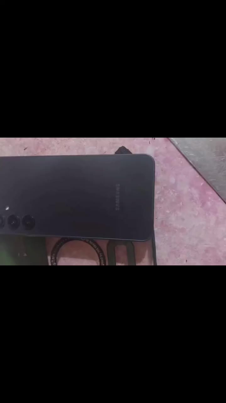 السلام عليكم تليفون لبيع كلش نضيف وذكره 256 لعنوان بصره ابو لحصيب رقم لهاتف *********** بي واساب
