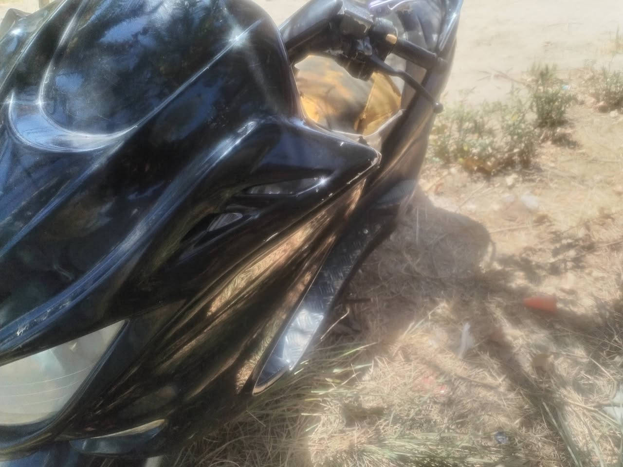 08ماجسته نضيفة وستوني مسوي مكينته جاهزه ترايك ١٤٠ قطره صبغ مابيه وكفراته جدد شركه جاهزه بريكات تايرات كلشي ما عايزه حماوه صفر سعره ٧٠٠ مكان الديوانيه ***********
