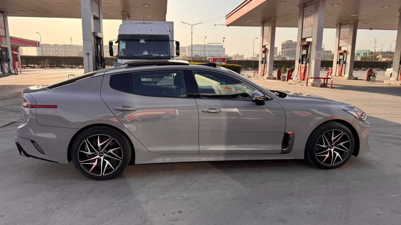 ‎ سلام عليكم اخوتي
كيا ستنكر2023
محرك2500 تون تيربو(جيتي لاين)

تخم تاير
حداديه
گير + مكينة كفالة
مكاني نجف 
‎حادثه جاملغ امامي + خلفي 
موضح بل صوره والسونار 
‎السيارة كملتها وجاهزة للأخير 
‎تجي شرط الفحص 
‎سياره بالحقيقه بعد احلى 
ماشيه 45 ميل 
‎رقم اربيل 
‎سنويه جديه.  وكاله او نقل ملكيه
‎مواصفات : معروفه فول 1/1
‎-بصمة + دخول ذكي 
‎‏‎بانوراما- 
‎‏‎نقطة عمياءء
‎-مرايا شفط 
‎‏‎كشنات حضن -+ منفصل 
‎‏‎مرايات تعتيم ذاتي- 
‎اشاير خلية النحل 
‎-بگ لايتات LED
‎-لايتات الداخلية LED
‎‏‎شفتات ستيرن- -
‏‎انارة الترحيب اثناء فتح الابواب
‎-مري قلاب
‎‏‎هاند بريك دكمه
‎‏‎‏شاحن هاتف (امام لاسلكي -
‎‏‎نظام كار بلي وايلريس--
‎ كشن (جلد+اماميات كهربائي+تدفئه)
‎‏‎‏‎ (تحكم كامل+كير+مثبت سرعة)-‎
‎مري (ترحيب+تحكم+كاميرا +اشارات+شفط)
‎‏ ‎‏‎‏‎تبريد قطعتين الخلفي منفصل + امامي منفصل‏‎‏‎- 
‎-اوتو ستوب Auto Stop
‎‏‎‏‎‏خمسة انظمة قيادة-
للتواصل ***********
السعر 185 وبيها مجال
