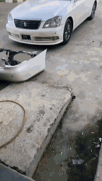 كراون • ٢٠٠٥ • ١٨٠٠٠٠